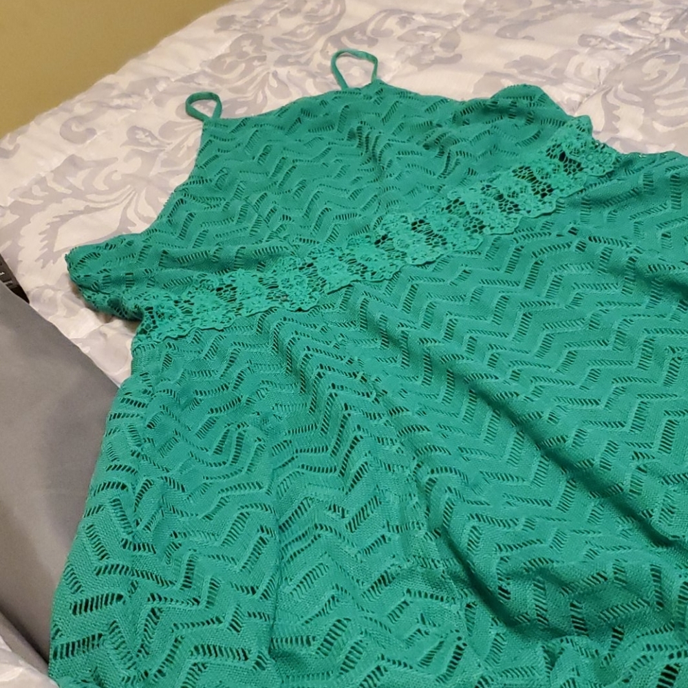 Green midi dress